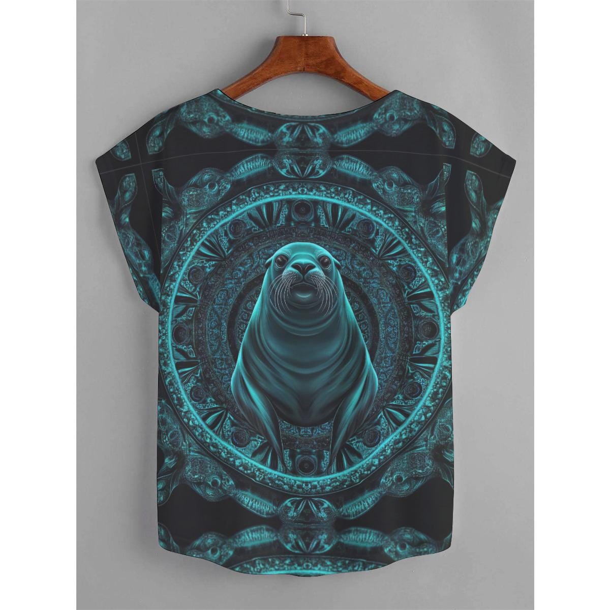 Green Heart Chakra Seal Psy Aztec Psy Festival All-Over Print Women's Curved Hem T-shirt (Plus Size)