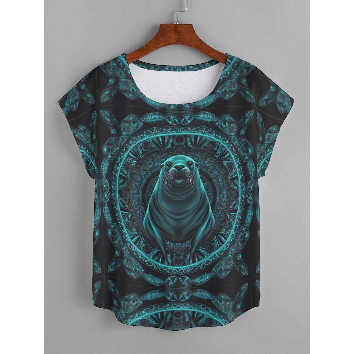 Green Heart Chakra Seal Psy Aztec Psy Festival All-Over Print Women's Curved Hem T-shirt (Plus Size)