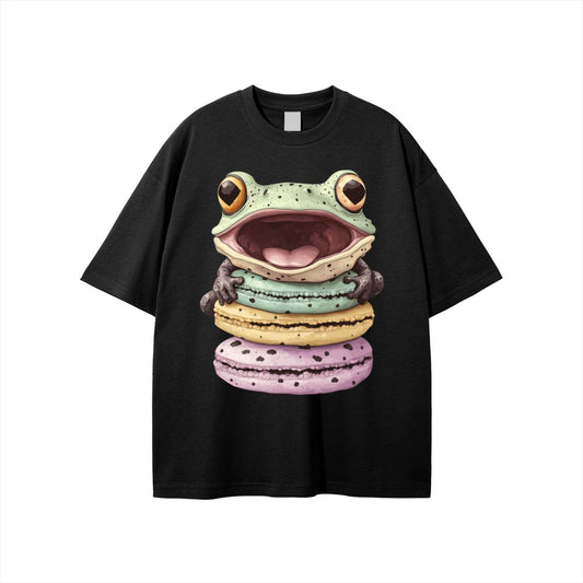 Black cotton t-shirt with pastel tree frog and macaron graphic, perfect for kawaii streetwear.